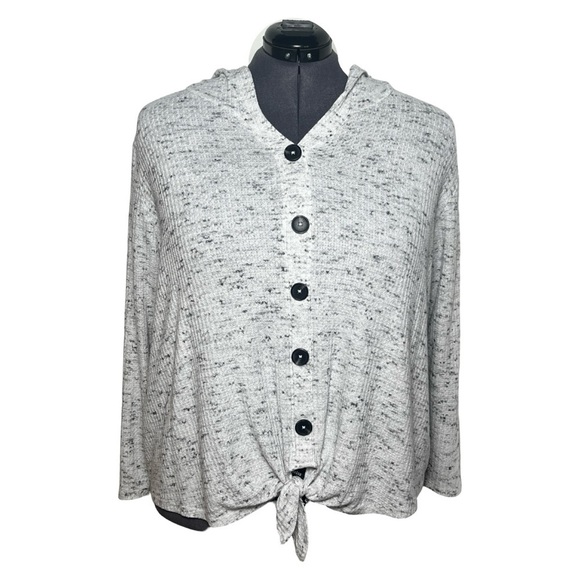 Lane Bryant Gray Button Down Pull Over with Tie Accent (Size 22/24W) - Picture 1 of 6
